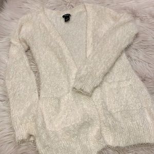 Woman’s White Fuzzy Cartigan